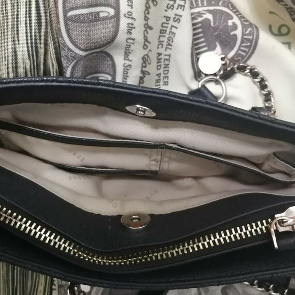 Guess Quilted Fleur Girlfriend Satchel / Purse - Picture 6 of 9